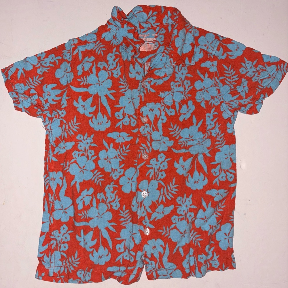 Cat & Jack size 6/7 boys shirt